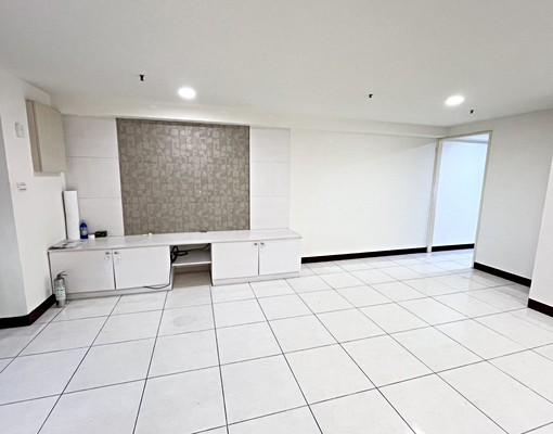 北屯崇德路三房平車✨生活機能超優.捷運5分鐘❤️採光佳✨可寵 - Image 2