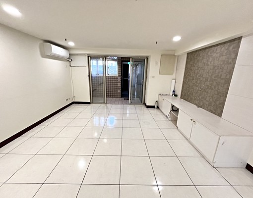 北屯崇德路三房平車✨生活機能超優.捷運5分鐘❤️採光佳✨可寵 - Image 3