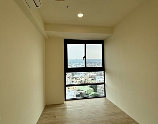 沙鹿靜宜商圈【全新三房平面車位】 - Image 5