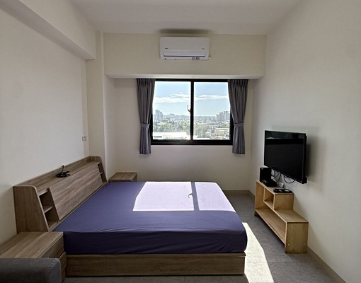 民富棒球場電梯分租套房★正市中心★屋齡新 - Image 1