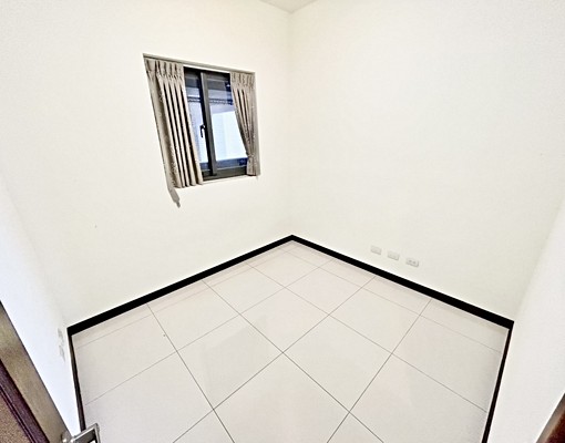 爆擊案🔥租補戶籍寵物神明攏來💫豐展三房平車💫採光風水讚 - Image 9