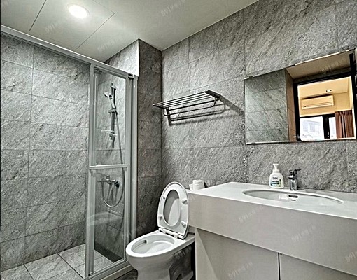 近高鐵,新光影城旁生活機能便利,溫馨大空間採光佳 - Image 7