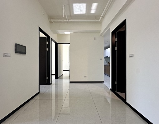 十四張捷運站超近宏國大央北高樓全新3房坡平車 - Image 4