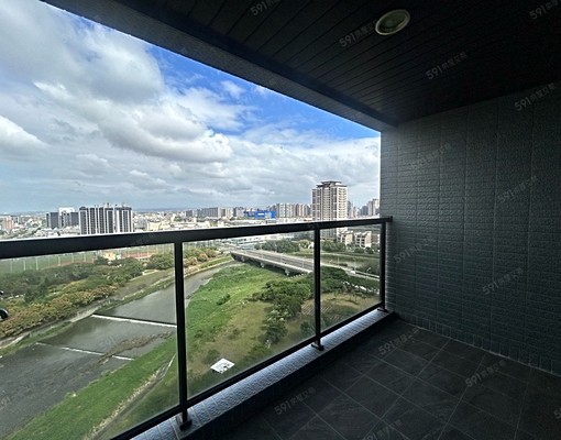 和景景觀宅，室內超大空間正3房，廚房客廳分開，含車管 - Image 1