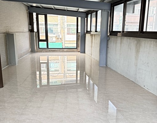 新豐新市路透天分租38坪工作室獨立出入口 - Image 2