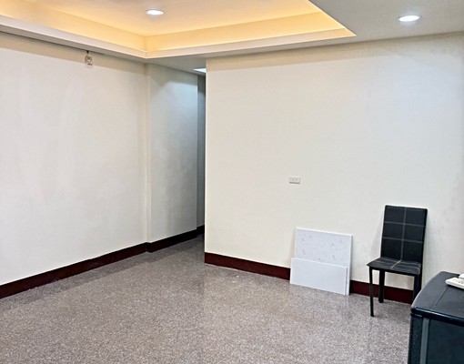 新豐新市路透天分租38坪工作室獨立出入口 - Image 7