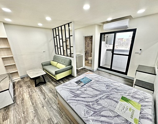 水湳愛買迪卡濃、74快速✨可貓可租補✨陽台獨洗曬電磁爐 - Image 2