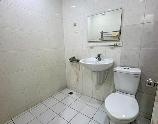 三和國中站🌸仁愛街稀有獨洗曬採光陽台大套房/全新家具 - Image 6