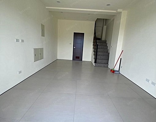 全新臨路透天,每間房都有衛浴,報稅另計 - Image 3