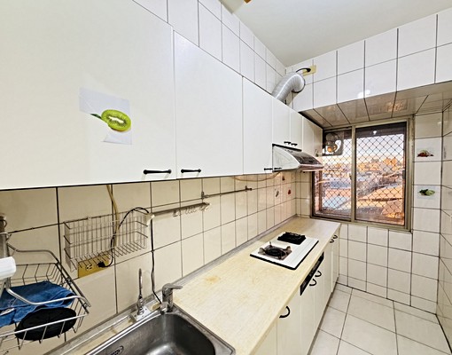 太平國小旁中高樓層美視野三房華廈-誠意可談 - Image 8