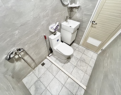 可雙租補✨獨立網路✨2房1廳大露台✨聯網電視 - Image 16