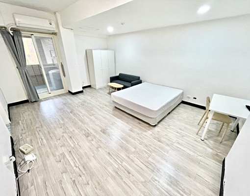 人見人eye⭐浴缸大坪數|可貓可雙租補|電梯管理員|近市政府 - Image 1