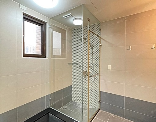 近青埔國中。稀有大坪數4房,格局方正通風明亮,含車管 - Image 13