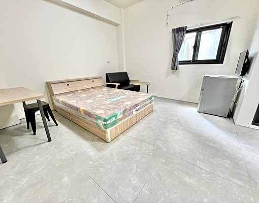 雙租補✅新屋入住✨陽台✨乾溼分離✨大空間✨台電計費✨機車位 - Image 1