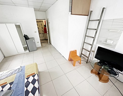 近捷運徐匯中學【超值租案】大空間★多窗採光★衛浴開窗 - Image 4