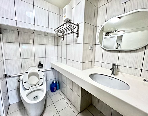 🎱近內壢|日月光|健身房|內壢浴缸採光大套房|台電|流理臺 - Image 11