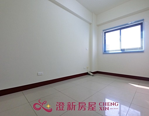 屋主精裝新超大坪數🌹正五房別墅🌹間間開窗有陽台衛浴 - Image 5