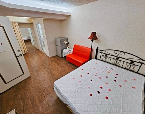 南勢角🏠格局方正採光通風/獨立陽台洗曬可開伙/垃圾代收/ - Image 1