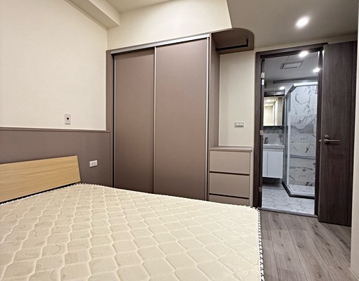 歸仁居賢五社區充電車位大二房出租一年起租可租補不可寵 - Image 8