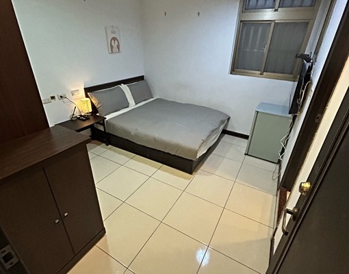 靜謐清幽溫馨套房,讓你有家的感覺喔! - Image 1