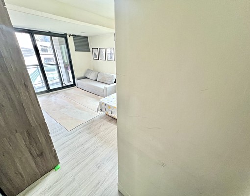 新光三越⛅秋紅谷⛅可雙租補⛅大面落地窗⛅衛浴開窗⛅陽台獨洗 - Image 4