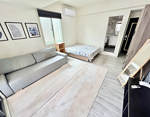 新光三越⛅秋紅谷⛅可雙租補⛅大面落地窗⛅衛浴開窗⛅陽台獨洗 - Image 2