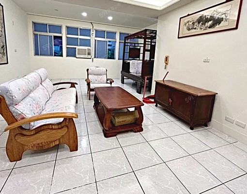 板橋車站後方,全新超大空間採光房,可租補.入籍 - Image 2