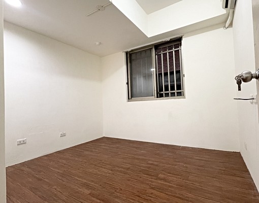 ★免仲介費可租補★15坪大露台★通風極佳★大空間好用 - Image 10