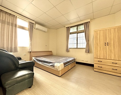 兆基/近觀音工業區全新精裝美套房 - Image 1