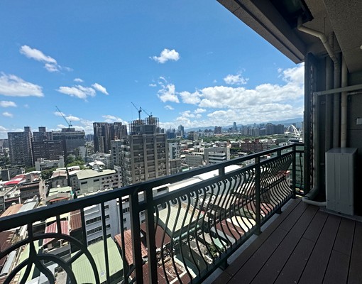 新莊捷運高樓景觀兩房附車位 - Image 7