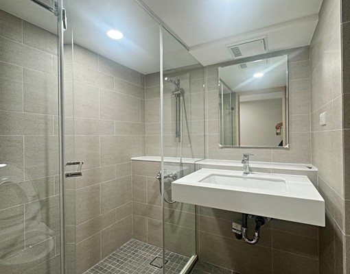 新莊捷運高樓景觀兩房附車位 - Image 4