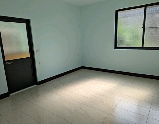 全新翻修出租雅房,租金可議 - Image 8