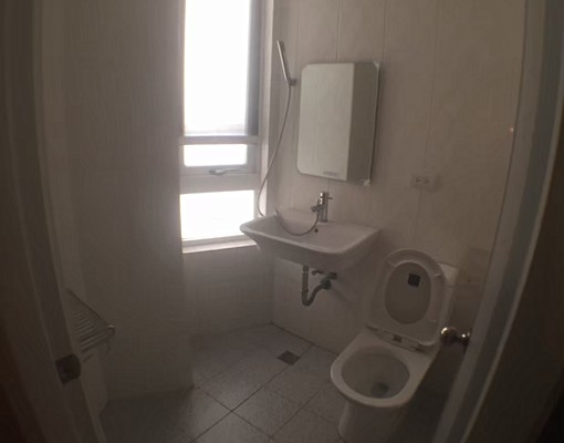 近新光三越電梯精品套房 - Image 4