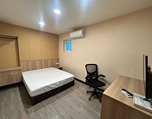 中壢車站1分鐘|飯店式管理|室內機車位.垃圾集中精美套房 - Image 1