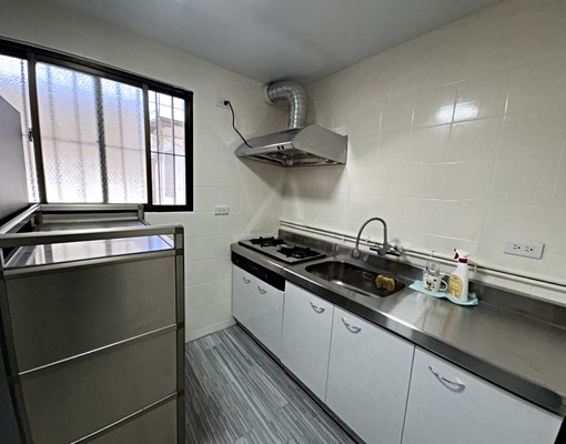 亞東醫院/重慶國中❣全新裝潢/傢俱齊全/採光通風/台水電帳單 - Image 13