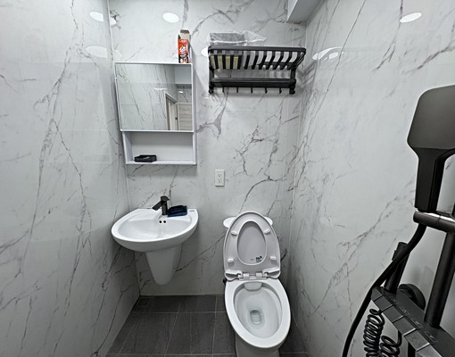 亞東醫院/重慶國中❣全新裝潢/傢俱齊全/採光通風/台水電帳單 - Image 12