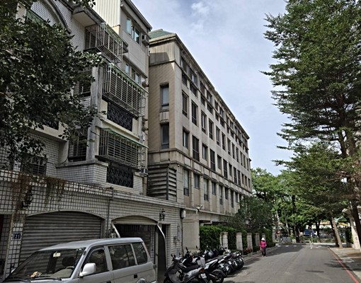 🏡西屯櫻城六街|60坪大空間透天別墅出租♓K大晟可租補♓ - Image 1