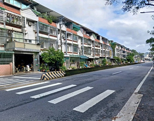 透天大3房-大空間-舒適好住居-社區管理-有車位 - Image 9