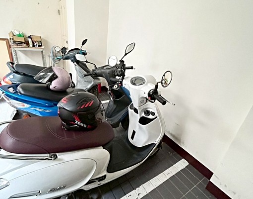 正市區!【市府對面明亮套房】室內機車、垃圾集中 - Image 12