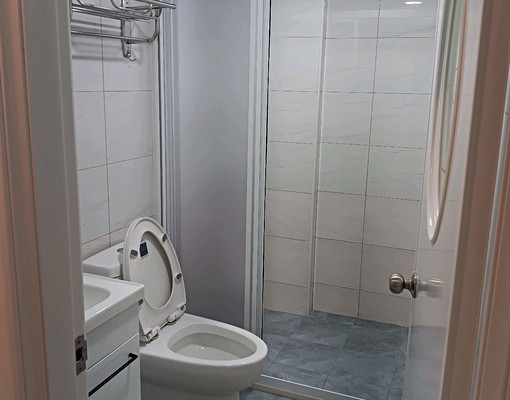 加工區旁全新高檔裝潢25坪一房一廳大套房 - Image 7