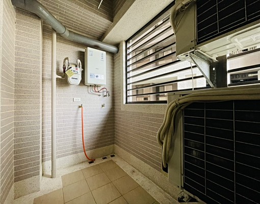 櫻花捷運站~可租補台水台電3房+平面車位 - Image 6