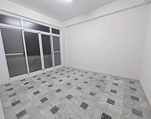 {瑞彼家}🌺正東區透店出租🔆精華位置🔆文武百市 - Image 2