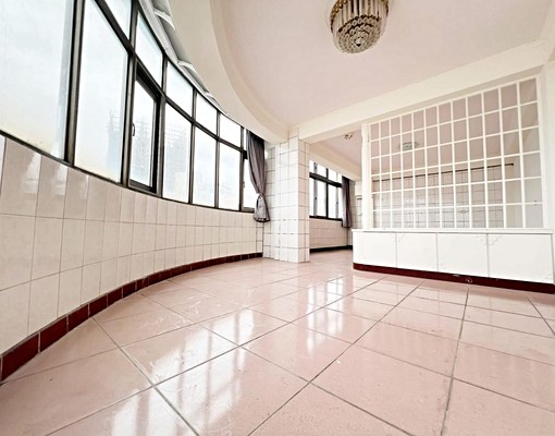 清水全聯電影院旁大三房可寵物可租補租金1.2萬 - Image 3