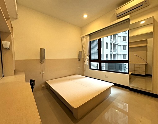 正集賢路藏壽司旁三房坡平車 - Image 3