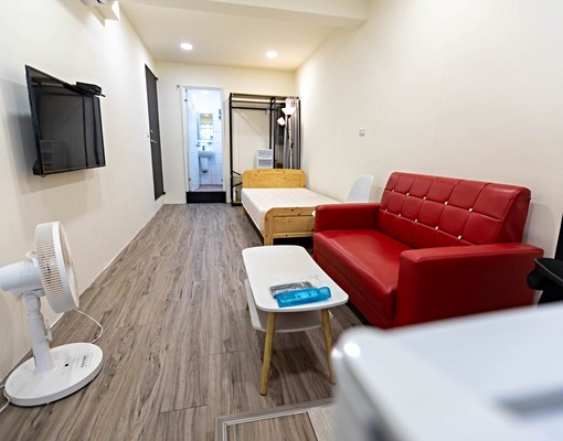 七堵國小旁、採光好、機能佳、交通便利 - Image 6