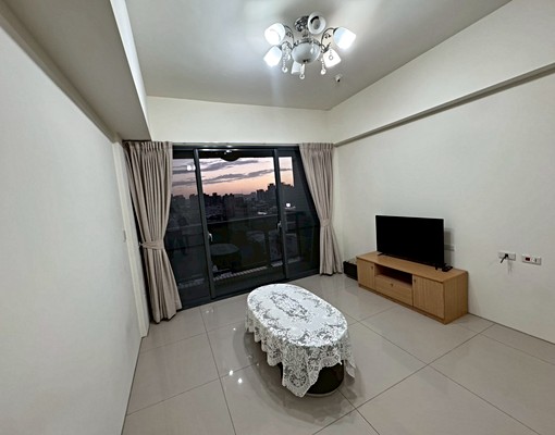 近高鐵、新瓦屋含雙平面車位高樓層視野佳大3房 - Image 2