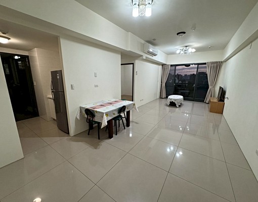 近高鐵、新瓦屋含雙平面車位高樓層視野佳大3房 - Image 3