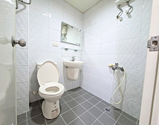 台電可租補☆近中華夜市教育大學☆陽台曬衣☆子母車飲水機 - Image 14