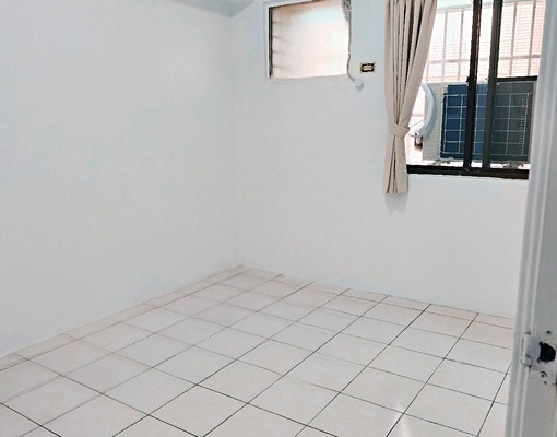 屋主自租，室內空間大，全新整理，全新變頻冷氣， - Image 9