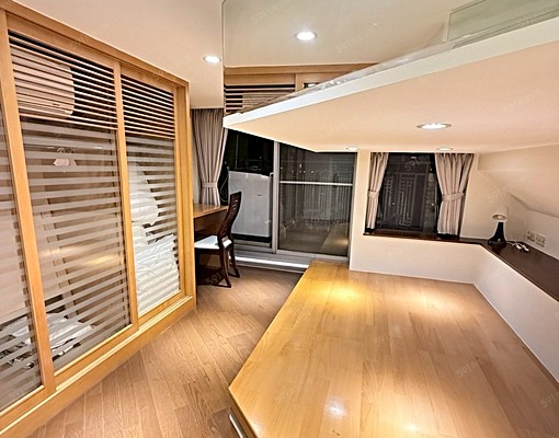 ★捷運950公尺★全新粉刷挑高樓中樓★免服務費★可租補入籍★ - Image 4